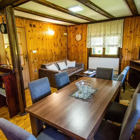 Sara Holiday home Bajina Basta