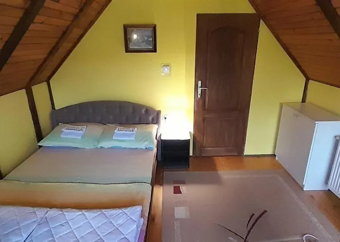 Sara بيت للعطل